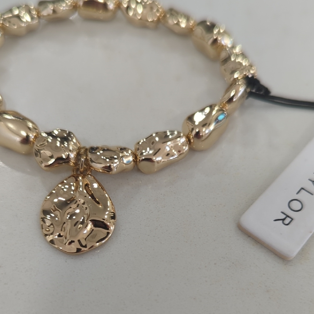 Ann Taylor Gold Bracelet with Gold Charm - Picture 3 of 7
